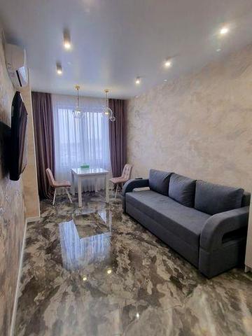 Сдам хорошую новую 1 ком квартиру в ЖК "Посейдон "/16 ст Фонтана.НОВАЯ