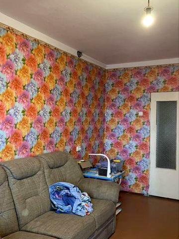 Продажа 4 кімнатна квартира ,вул.Вишнева,(Блюхера), 6/9,ліфт працює