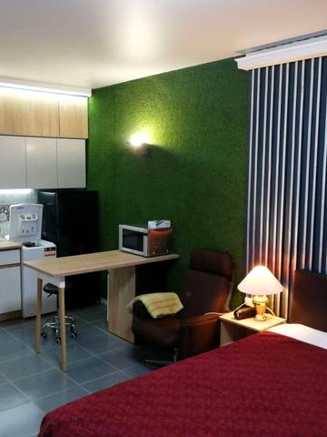 Заливна вул., 2