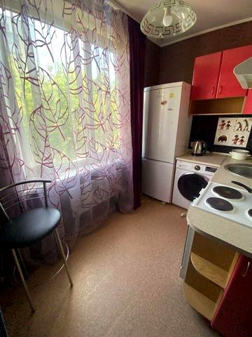 Сдам 1к квартиру на Алексеевке, пр. Победы, 72