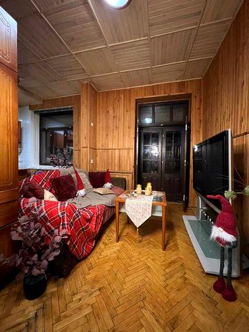 Уникальная!48О за м2!Центр лифт 2 комн квартира 70м в элит.сталинке!