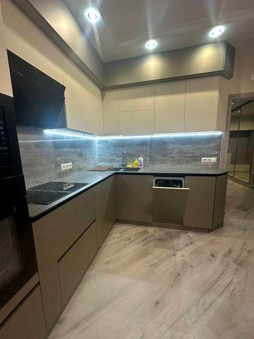 Срочно!! Новая двухкомнатная квартира в ЖК Акварели 2