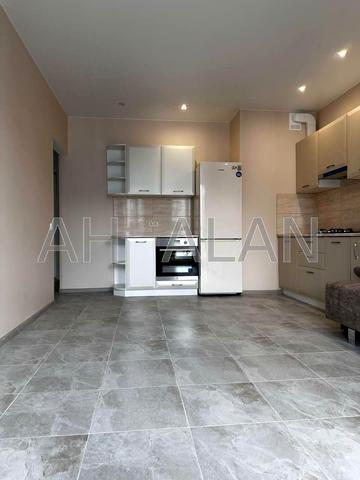 Центральна вул., 19