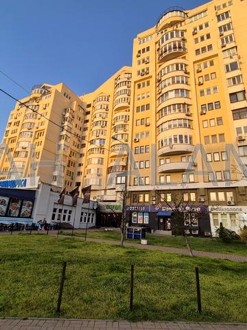 Володимира Івасюка просп. (Героїв Сталінграду), 12-Г