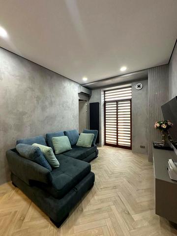 Військовий узвіз, 13-А