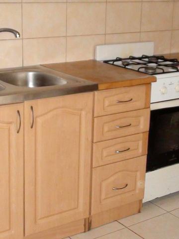 Хутірська вул., 45