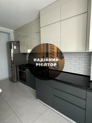 Ідеальна сімейна квартира біля Парку Шевченка