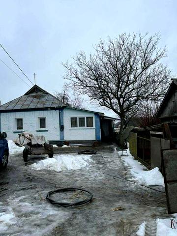 Продаж будинку в с. Сари