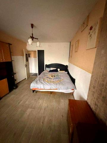 Оренда 2к на Інституті