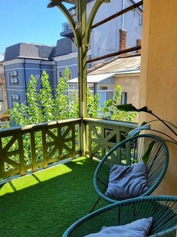 Французький бульв., 13