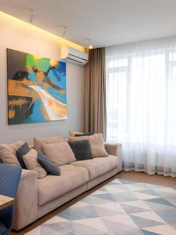 Дизайнерська однокімнатна квартира в центрі Києва