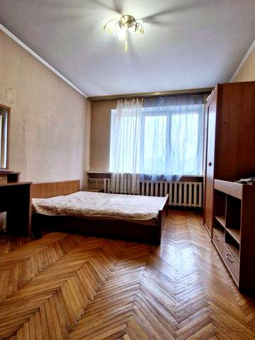 БЕЗ КОМІСІЇ  4 кімнатна Старонаводницька 8