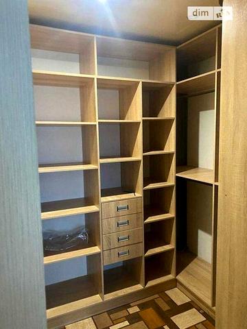 Довгострокова оренда 1к Квартира Набережна Перемоги вулиця