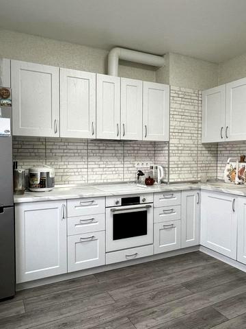 Білицька вул., 18