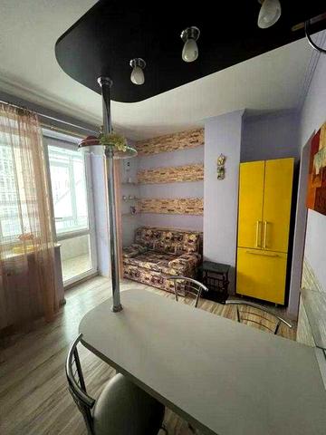 Здається 1к квартира по вулиці Плугова