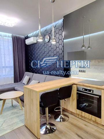 Ділова вул. (Димитрова), 1/2