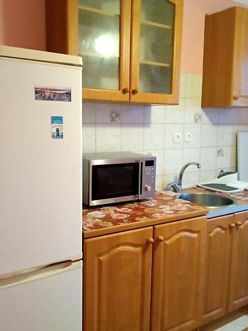 Довгострокова оренда 1к Квартира Байрона (Героїв Сталінграда) проспект