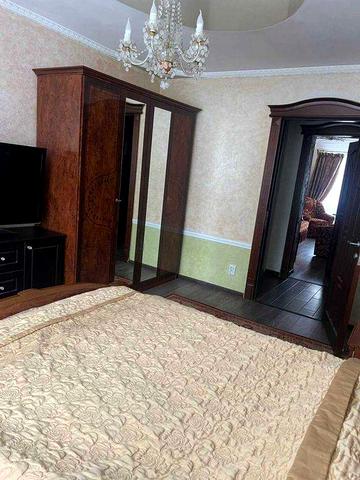 Продам 3к квартиру. Район магазина "Фора"