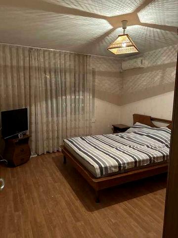 Сдаётся 2-х комнатная квартира на Косиора