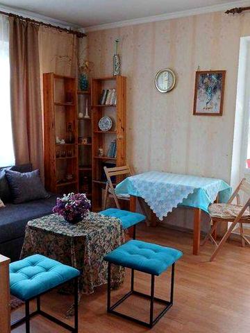 Оренда затишної квартири, вул. Микільсько-Слобідська