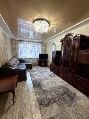 Продаж трикімнатної Новомиколаївка