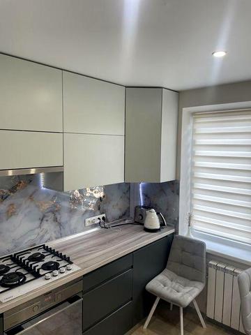 2 кімнатна квартира Героїв проспект 33