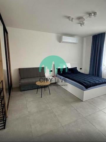 Карпатська вул., 17-Б