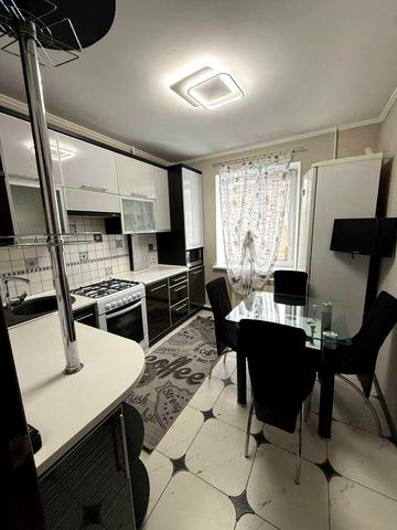 2-к масив Канада