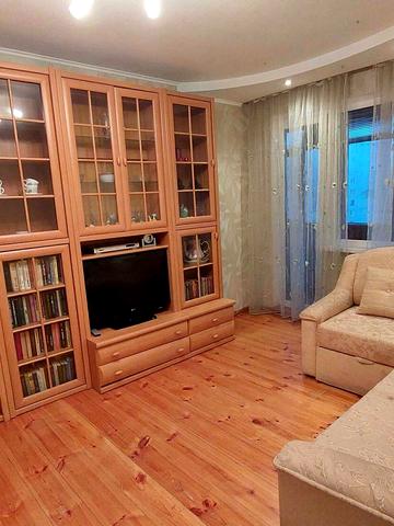 Гвардійців-Широнінців вул., 93