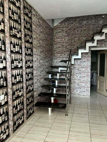 Оренда будинку в спальному районі