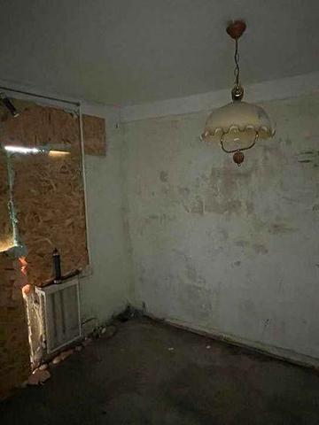 Продам 3-кімн. Коновальця Евгена вул. (Щорса) 37, 63 м.кв.