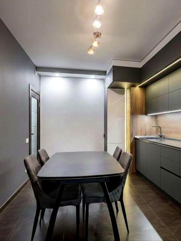 Продаж 2к квартири, вулиця Драгоманова 40-е