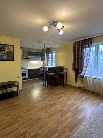 Ж/м Придніпровський, Оренда 2х кімнатної квартири 15000 грн.