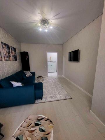 Сдам 1к.кв.в новострое Героев Харькова 131г,метро Защ.Украины 2 мин