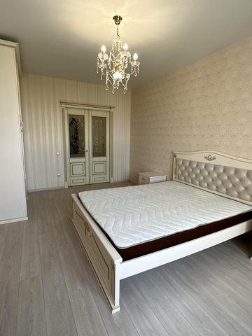 Краківська вул., 27