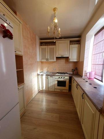 Продам 2х к.кв метро Холодная Гора  с ремонтом