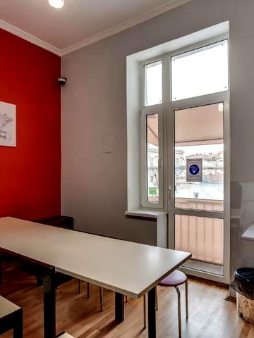 Січових Стрільців вул. (), 12