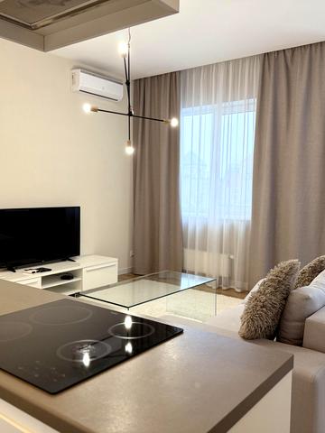 Андрія Верхогляда вул. (Михайла Драгомирова), 2-А