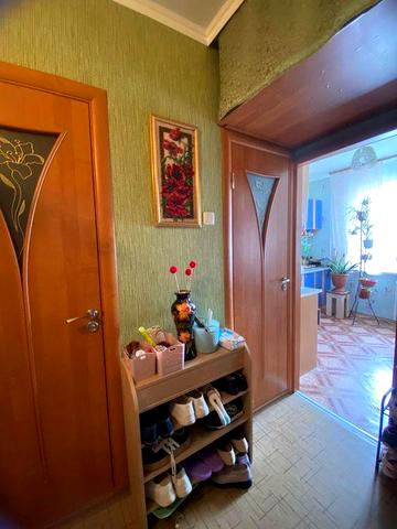 Продам 1 кімнатну квартиру Дачна !