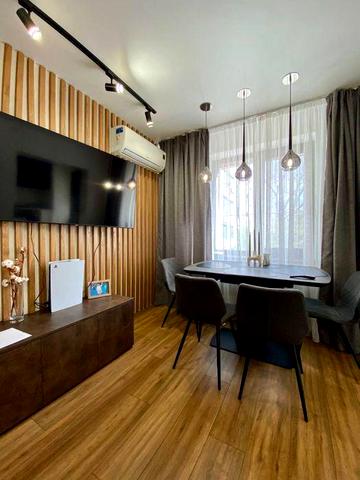 Продаж 5 кім. 5 мкрн. Лівий берег