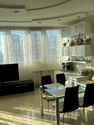 Миколи Руденка бульв. (Кольцова), 14-Д