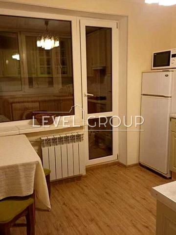 М.Теремки Магелан 2-кім. після ремонту по просп. Академіка Глушкова 26