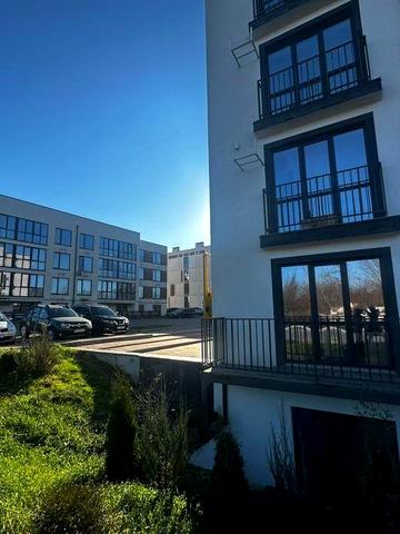 Студія на високому 1му поверсі.Балкон.Газ ЖК Гостомельські Липки