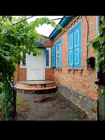 Продам цегляний будинок в селі Оржиця,Лубенського р-ну