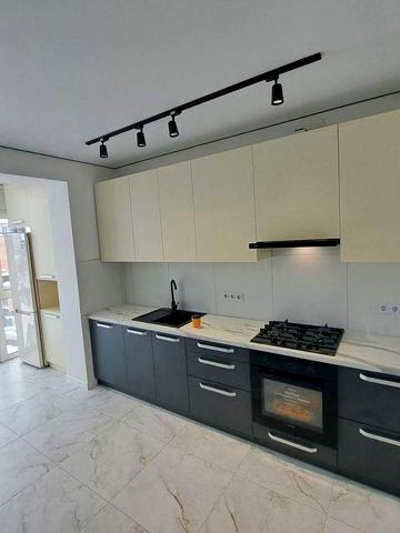 Оренда 1 кім, перше заселення, 300$, вул. Шептицького, Петриків