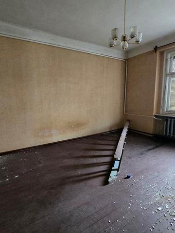 Продається двокімнатна квартира