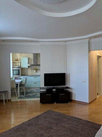 Оренда 3-к квартира ЖК Корона, вул.Срібнокільська, 1