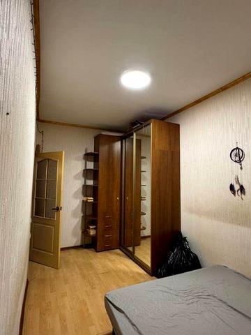 У продажу 2 к каартира на вул. коксовій 22