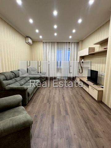 Оренда квартири Новопечерський Двір Верхогляда ДИВАН ЗАМІНЯТЬ НА НОВИЙ