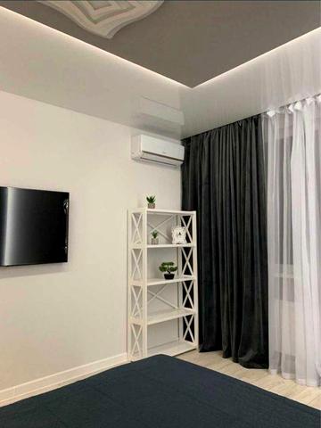 Сдам 1комн квартиру м.Защитников Украины в новострое